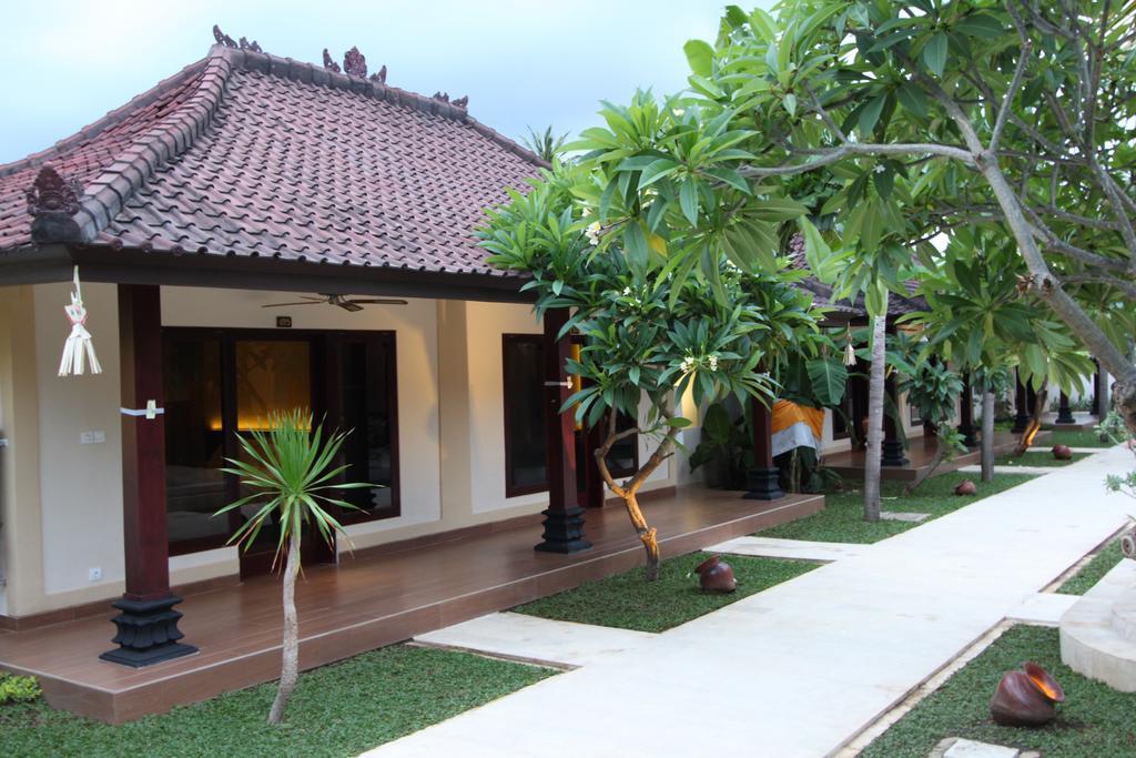 Hotel Melamun Lovina Exterior foto