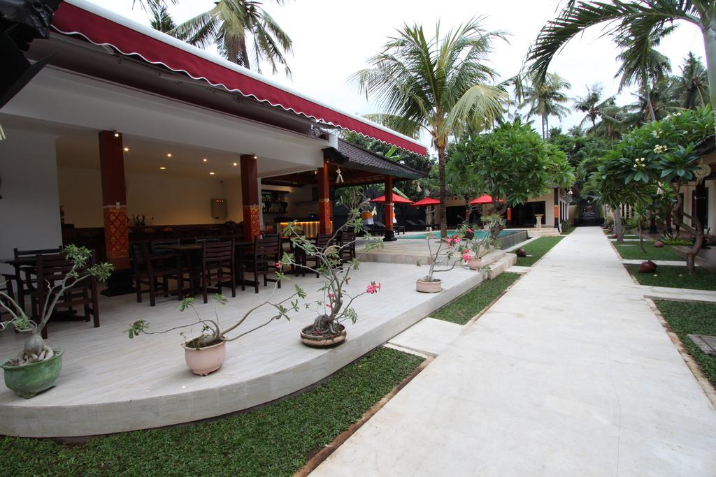 Hotel Melamun Lovina Exterior foto