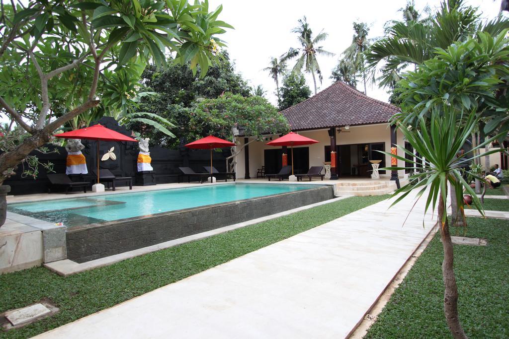 Hotel Melamun Lovina Exterior foto